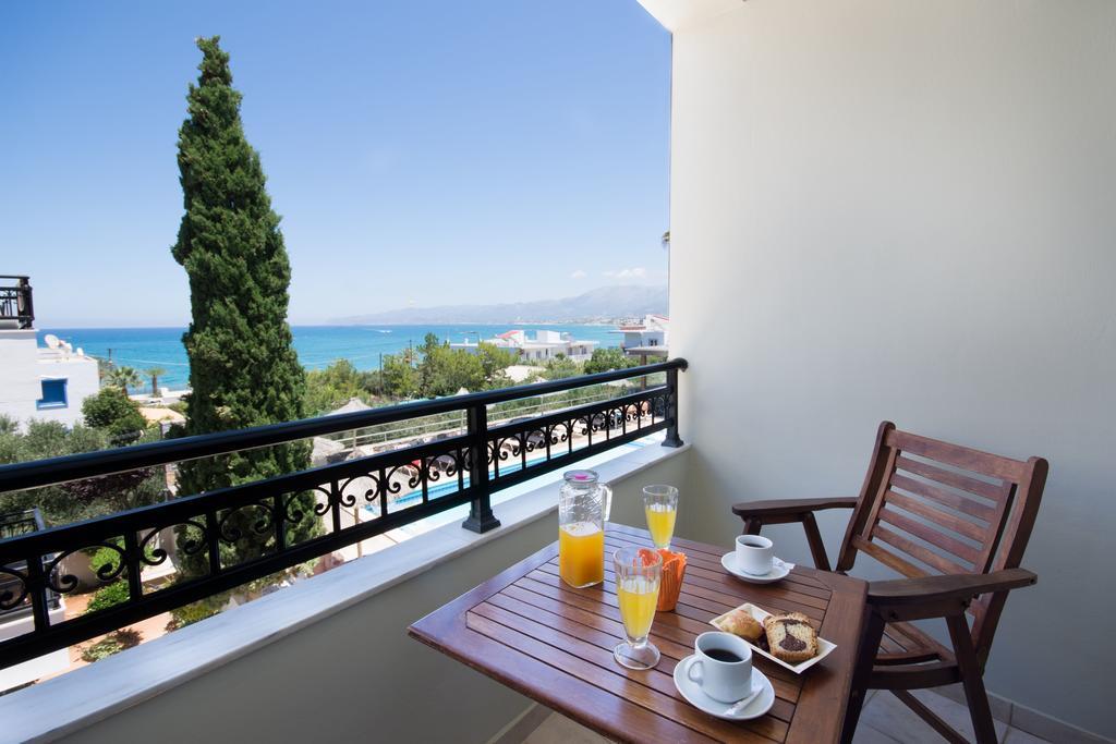 Dias Hotel & Apts Stalida Exterior foto